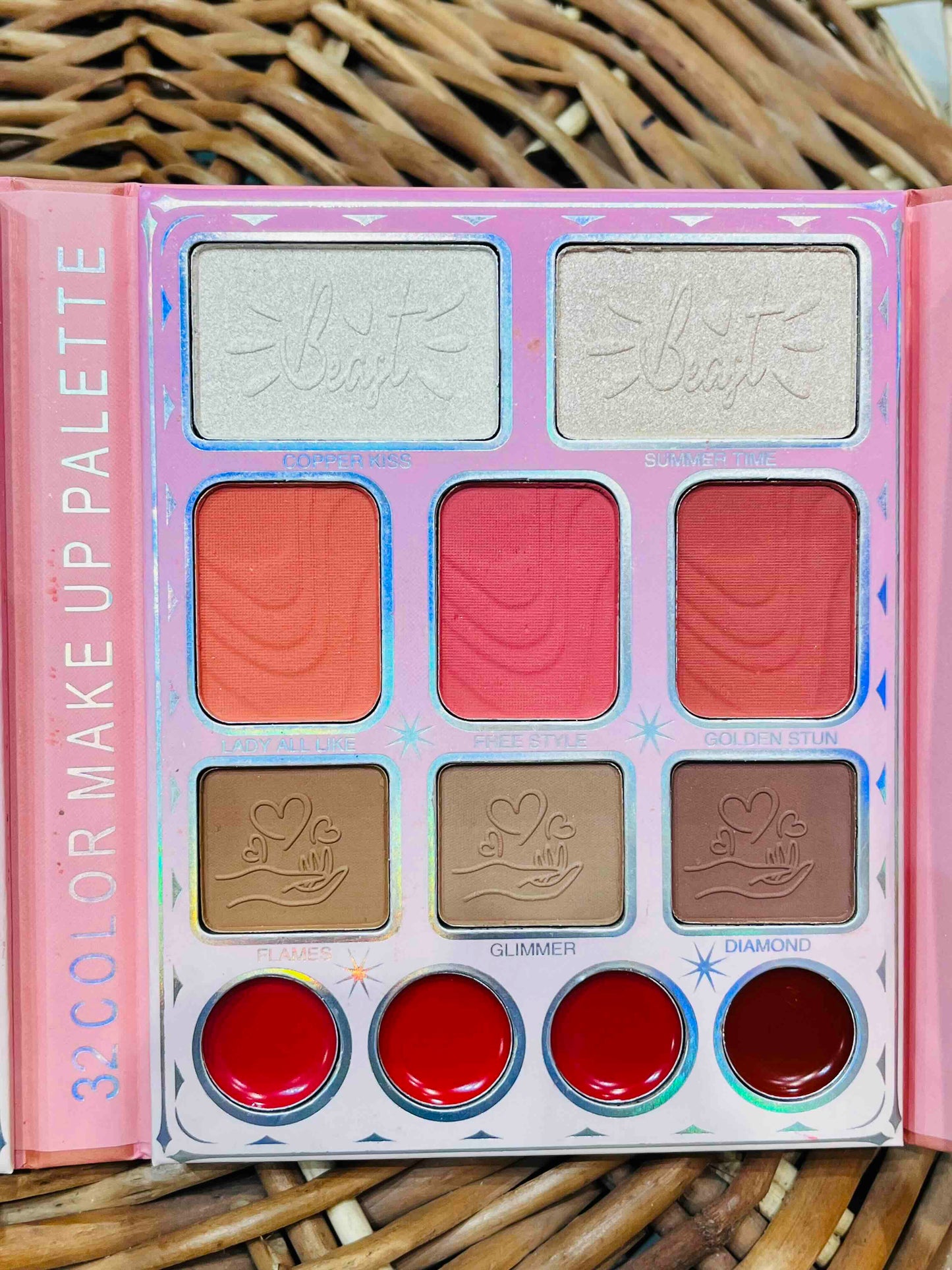 Huda New Makeup Kit Palette Eyeshadow Blusher Lipstick Glitter Eyeshadow Make Up Set