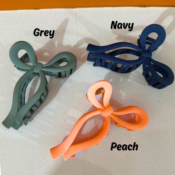 Ethereal Bow Claw Clip