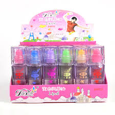 Flavoured Lip Oil For Dry And Dull Lips